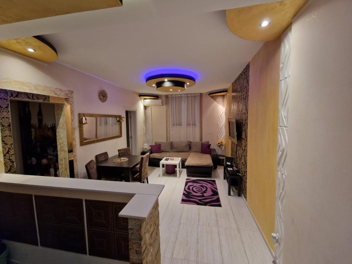 Ferienwohnung Gold Belgrad Exterior foto