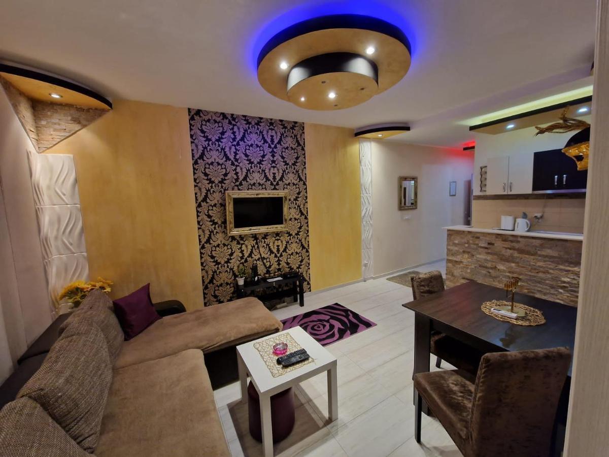 Ferienwohnung Gold Belgrad Exterior foto