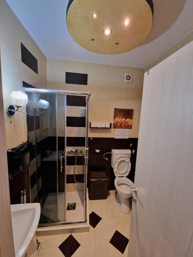 Ferienwohnung Gold Belgrad Exterior foto